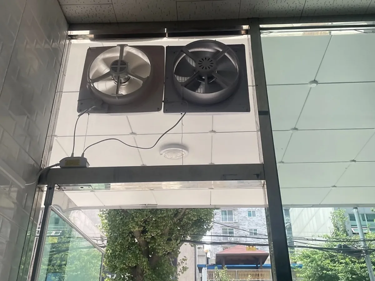 복합환풍기교체 작업 현장 사진