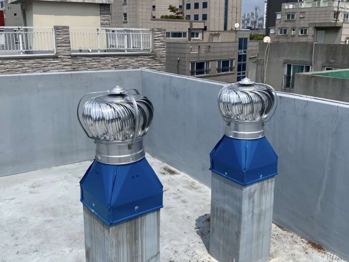 아파트환풍기교체 작업 현장 사진